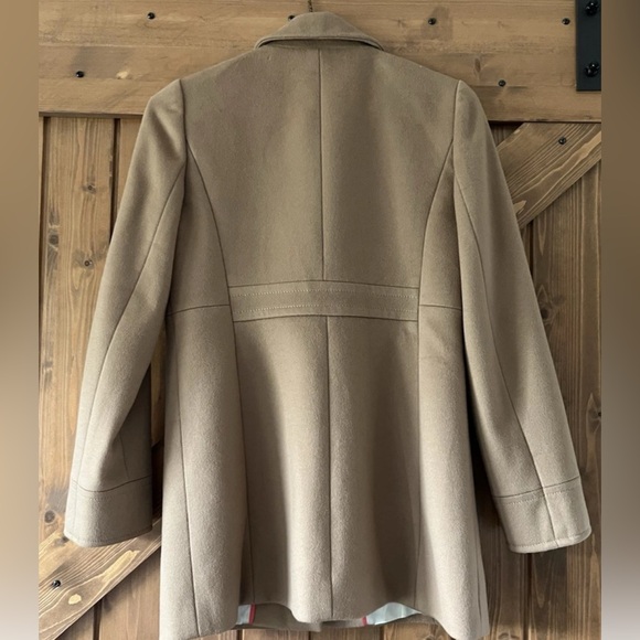 J Crew 100% Wool Womens Coat Size 6 Ruffle front Brown Tan Pea Coat Button - Picture 2 of 15